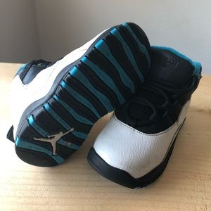 JORDEN Retro 10 Powder Blue & Black